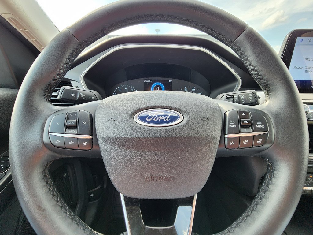 Used 2022 Carbonized Gray Metallic Ford SE image 13