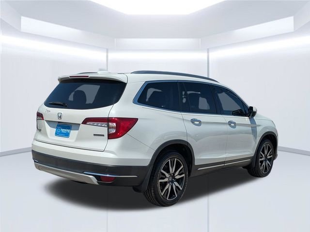 Used 2021 White Honda Touring image 6
