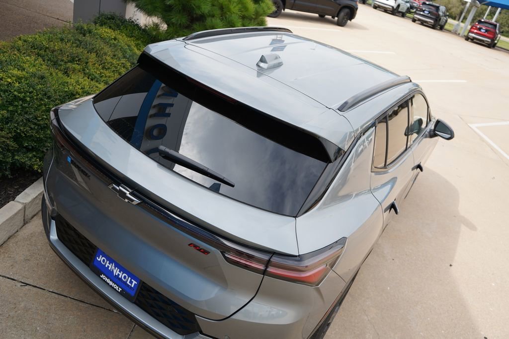 2025 Chevrolet Equinox EV RS - Photo 14