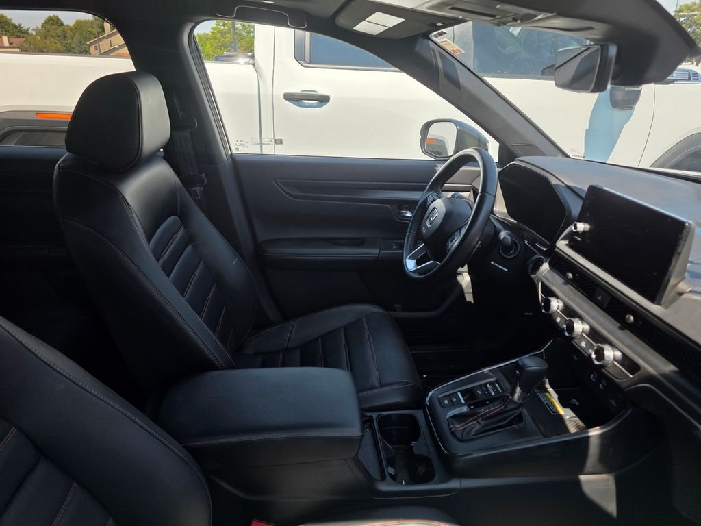 Used 2025 Meteorite Gray Metallic Honda Sport-L image 5