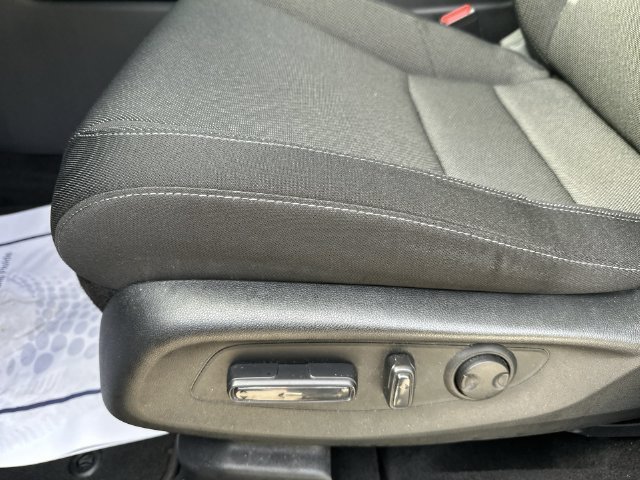Used 2026 Meteorite Gray Metallic Honda EX image 23