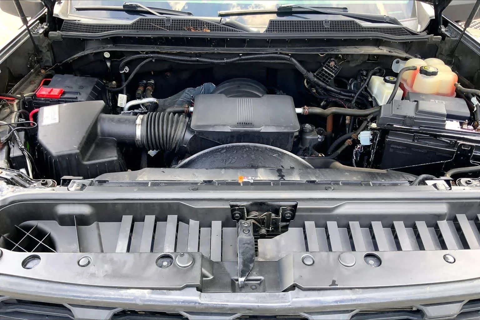 Used 2020 Black Chevrolet Work Truck image 31