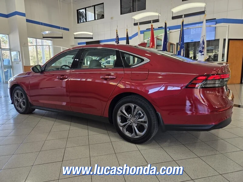 Used 2024 Red Honda EX CVT image 6