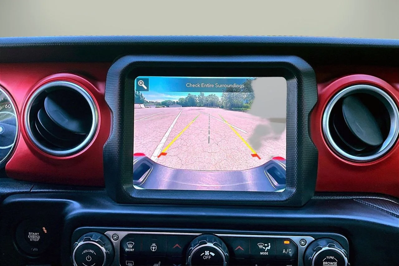 Used 2021 Gray Jeep Rubicon image 14