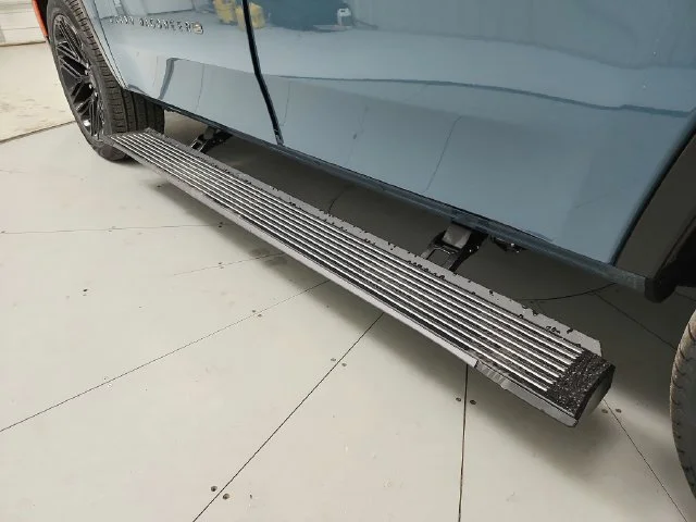 New 2026 Steel Blue Exterior Paint Jeep Limited Reserve image 55