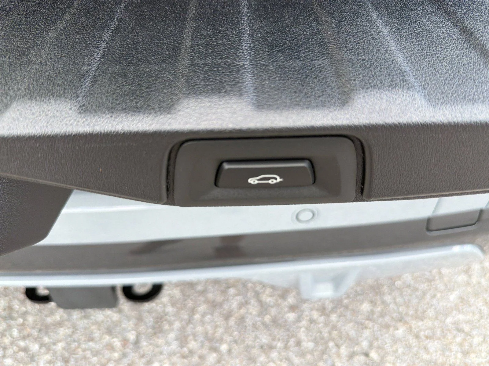 New 2026 Brooklyn Grey Metallic BMW xDrive40i image 14