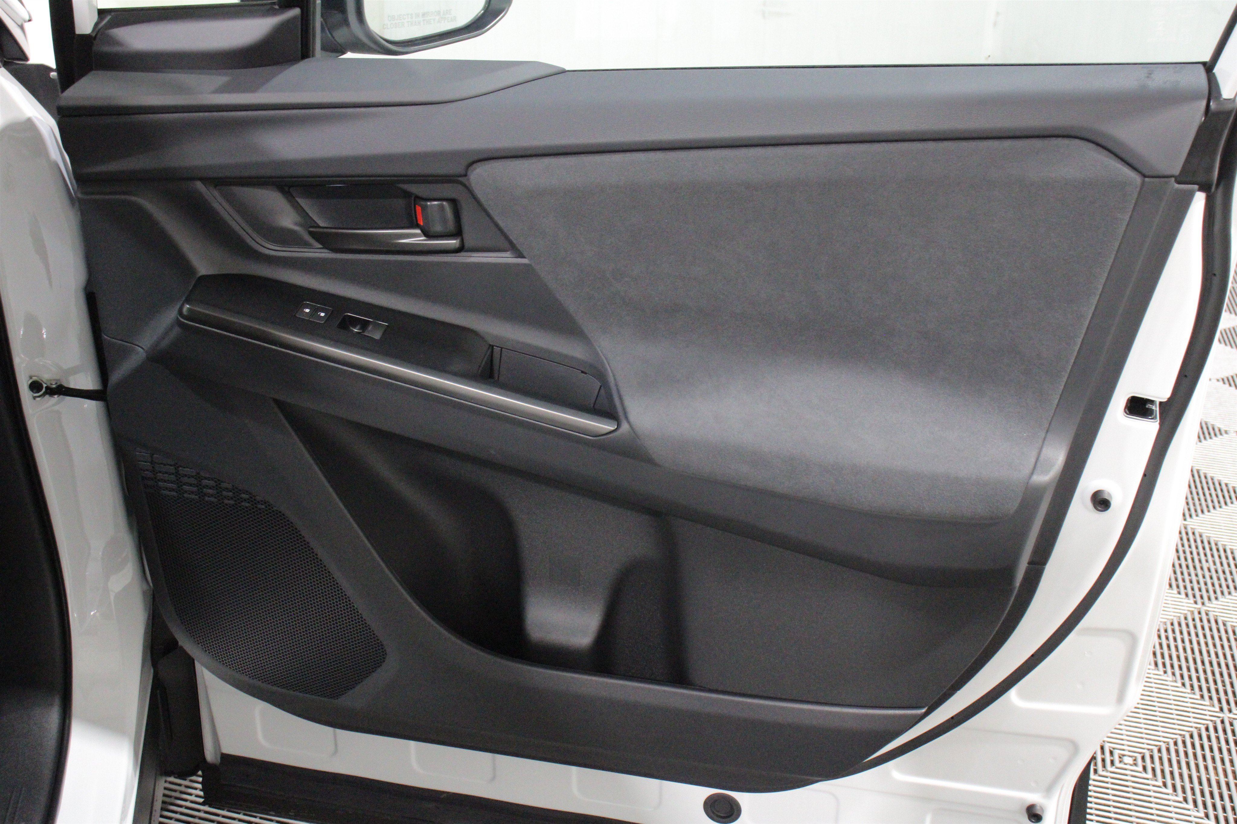 New 2026 Wind Chill Pearl Toyota XSE image 31