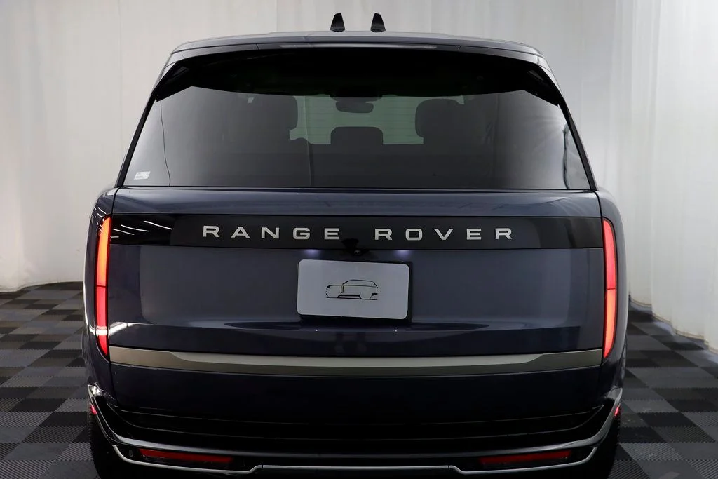 2025 Land Rover Range Rover SE - Photo 19