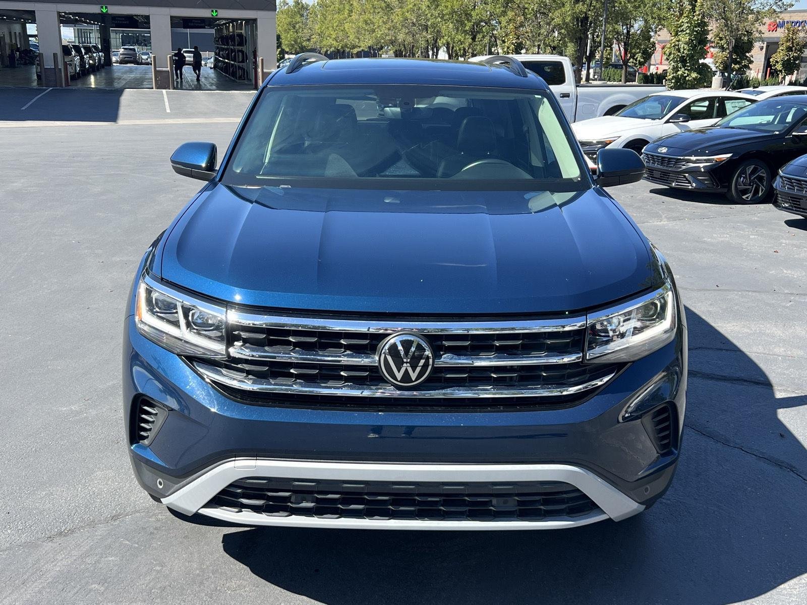 2023 Volkswagen Atlas SE w/Tech - Photo 14