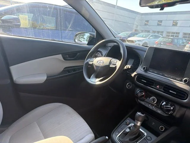 Used 2023 Abyss Black Hyundai SEL image 13