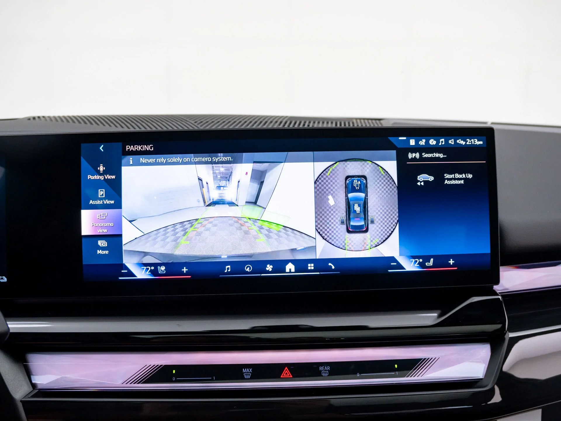 New 2027 Dk. BMW 550e xDrive image 24