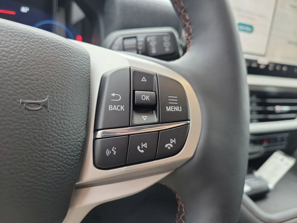 New 2026 Carbonized Gray Metallic Ford Active image 22