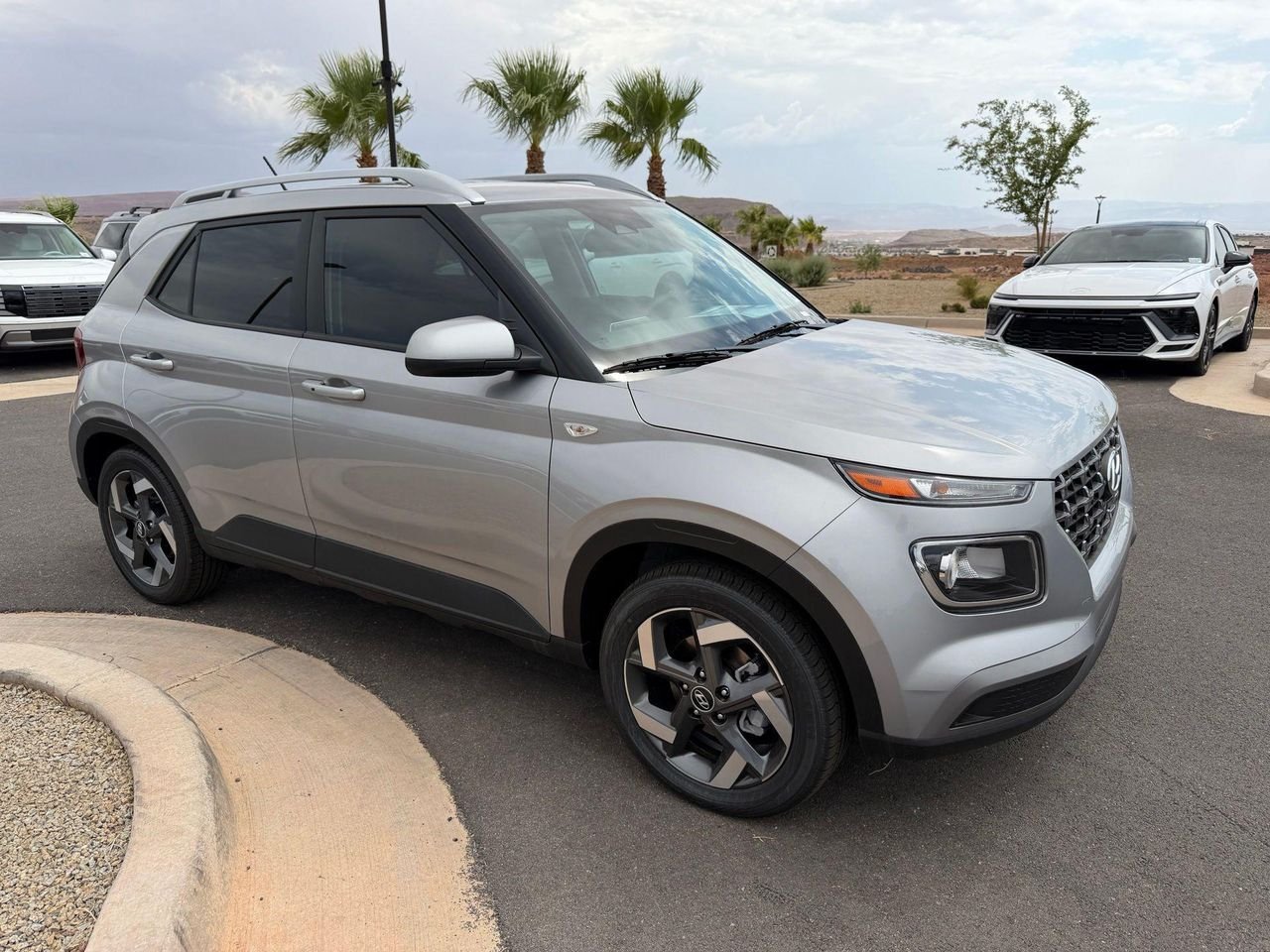 New 2026 Silver Hyundai SEL image 4