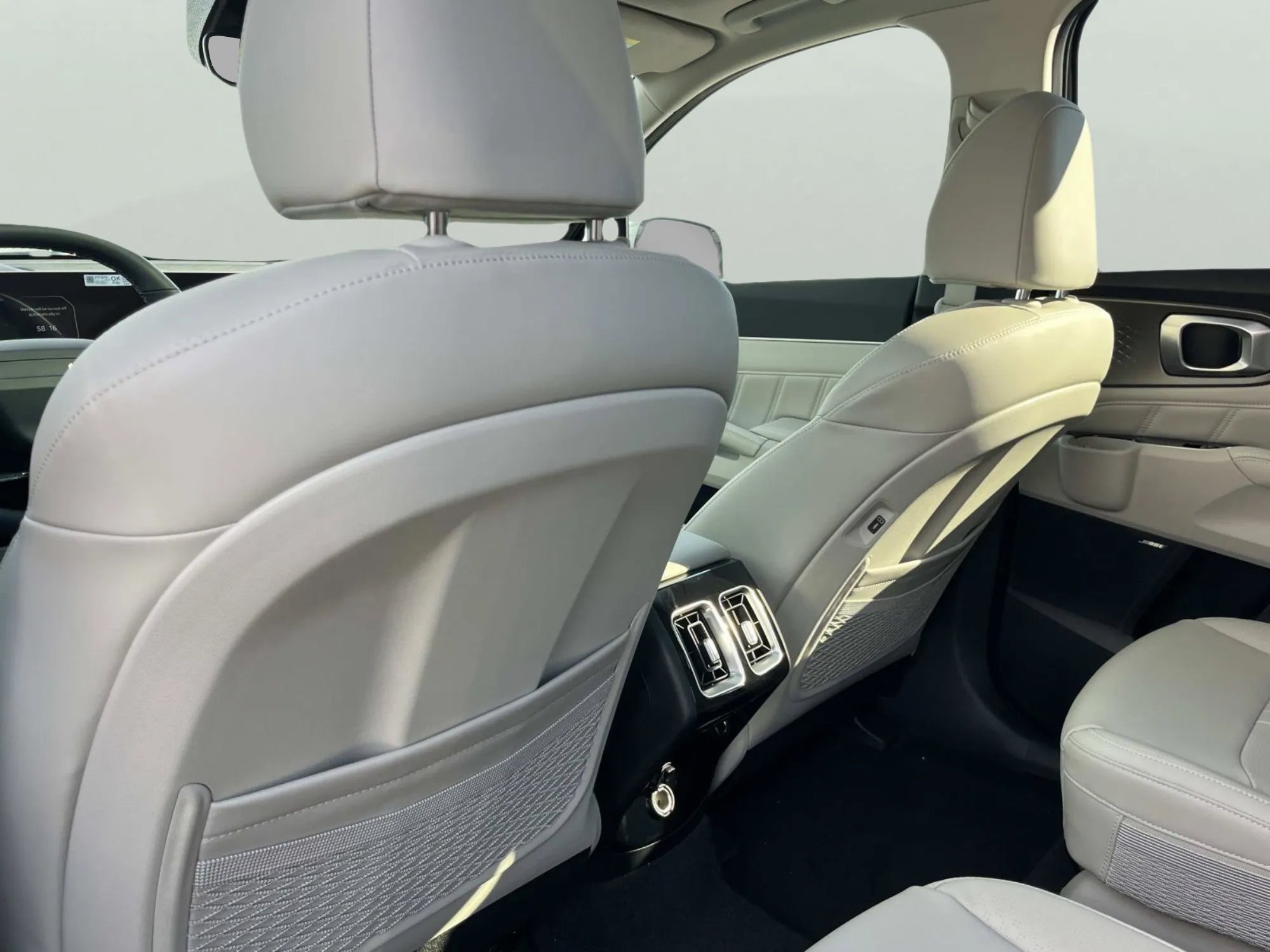 New 2026 Wolf Gray Kia SX image 22