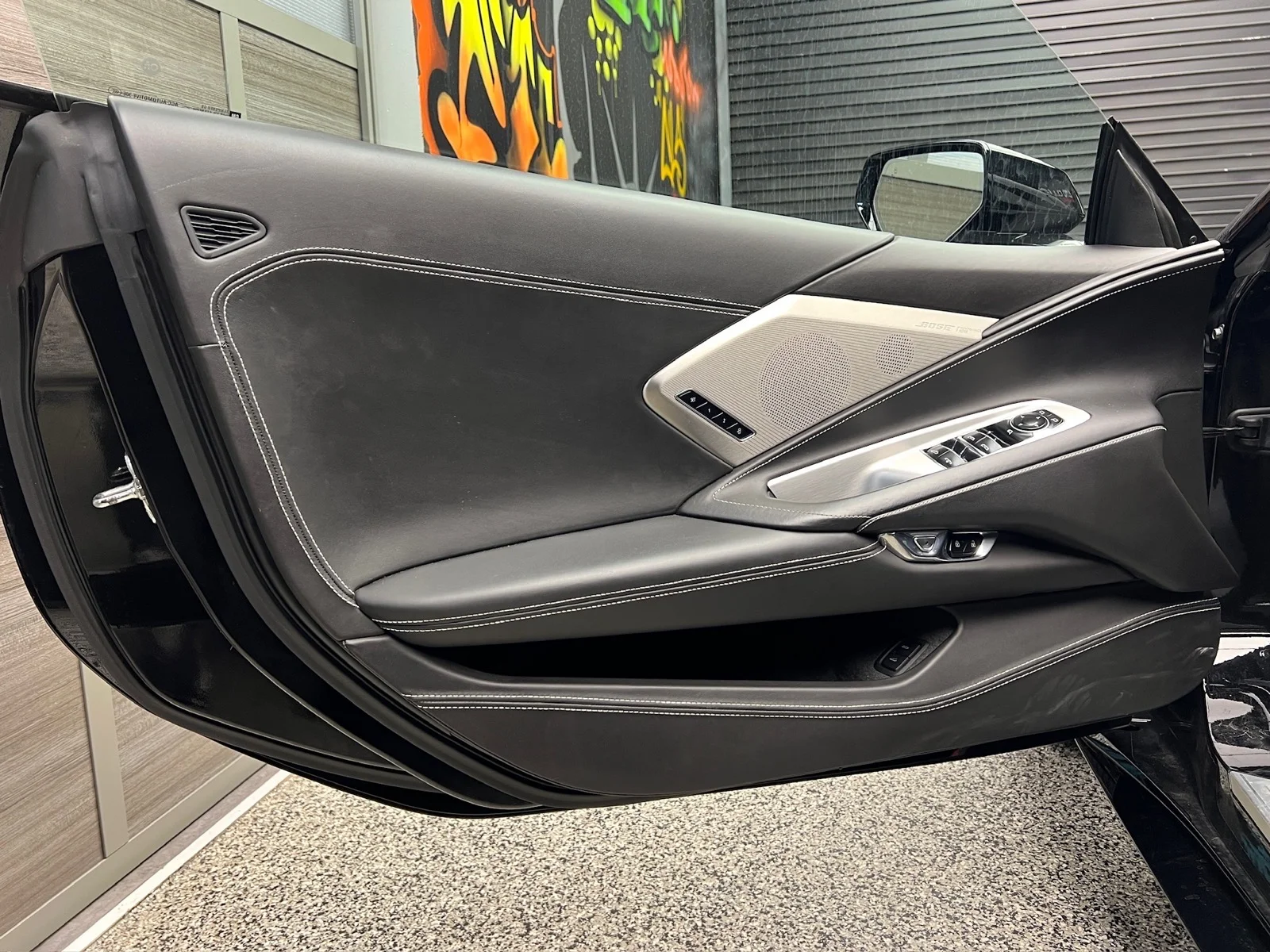 Used 2025 Black (gba) Chevrolet Stingray image 13