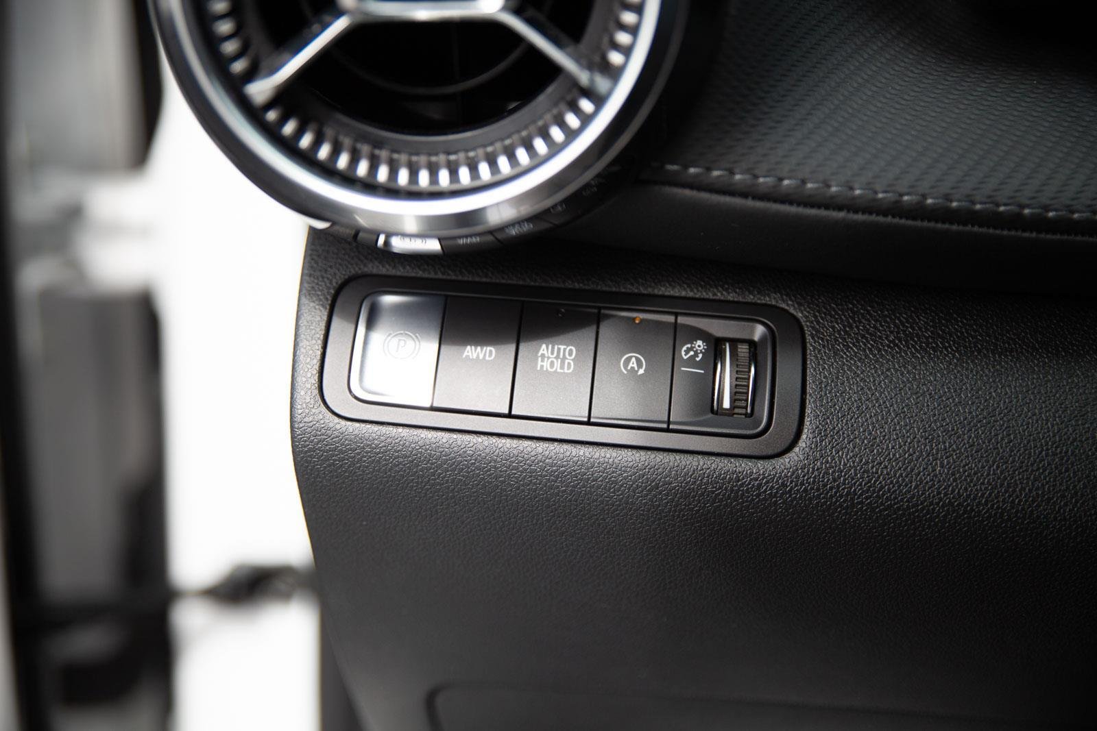 2025 Chevrolet Equinox LT - Photo 18