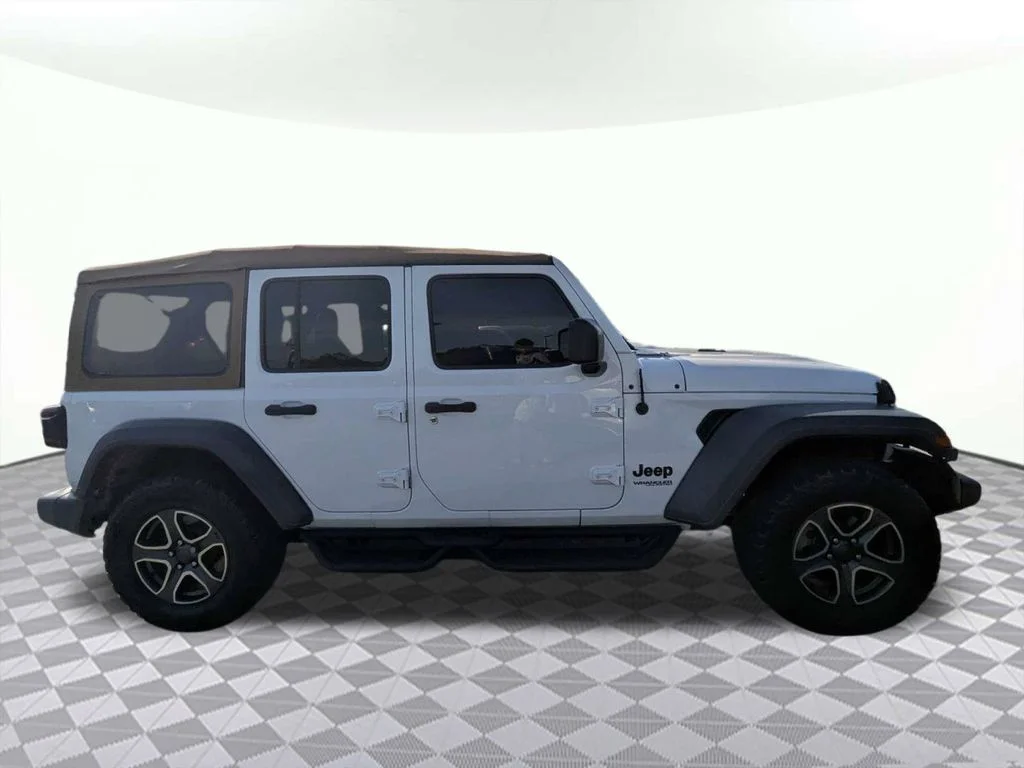 Used 2020 White Jeep Unlimited Sport image 2