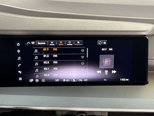 New 2026 Champagne Silver Metallic Nissan Platinum image 16