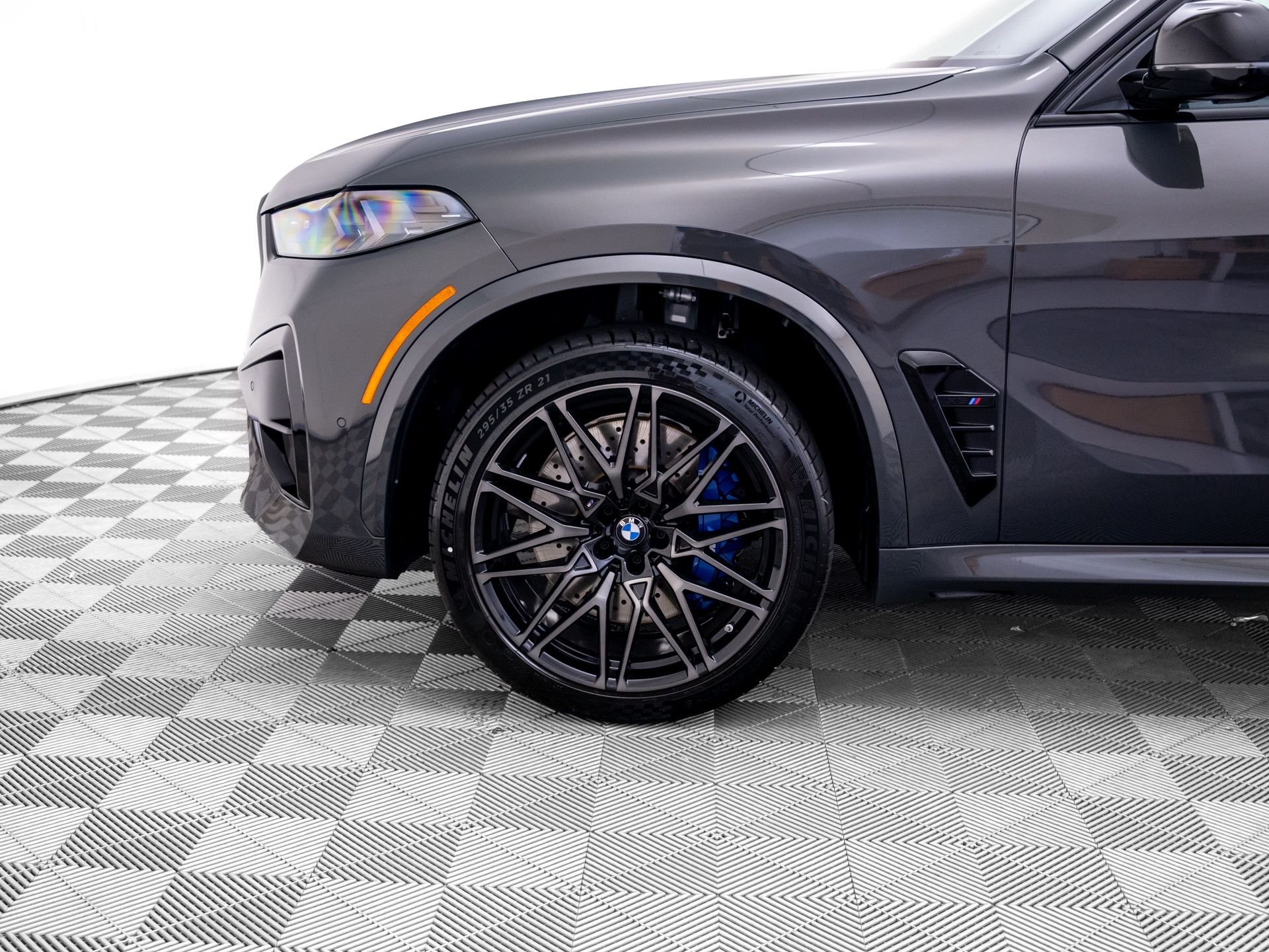 New 2026 Dravit Grey Metallic BMW Competition image 38