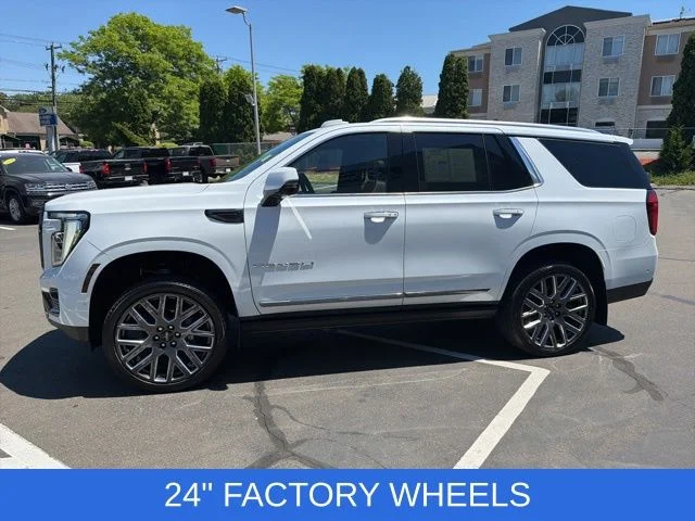 Used 2026 Glacier White GMC Denali Ultimate image 4