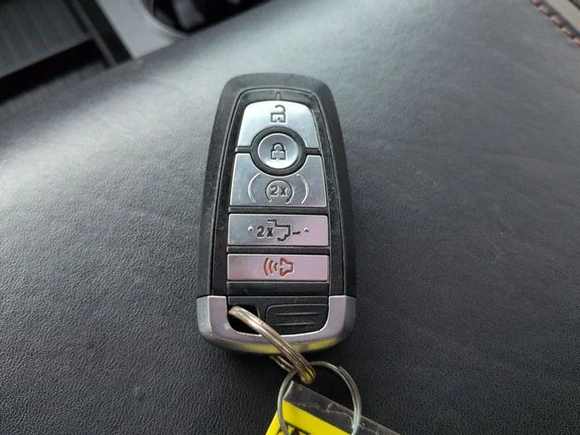 Used 2021 Super Black Ford Platinum image 29
