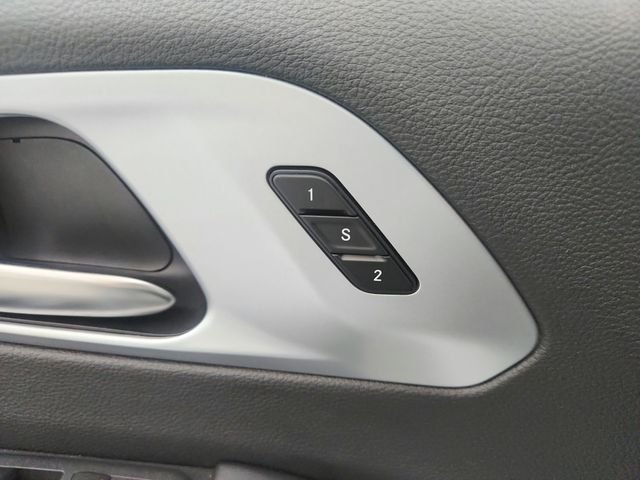 2026 Chrysler Pacifica Limited - Photo 24