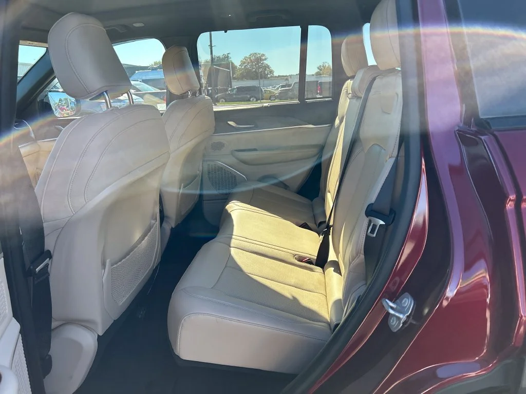 Used 2023 Red Jeep Limited image 21