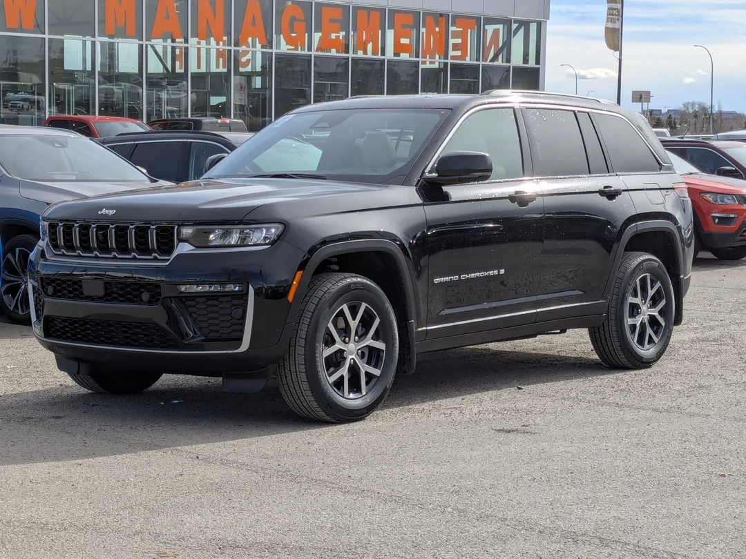 New 2026 Black Jeep Limited - - 4x4 - Panoramic Sunroof - Luxury Tech II - 9 Amplified Speakers - Remote Start & More! image 4