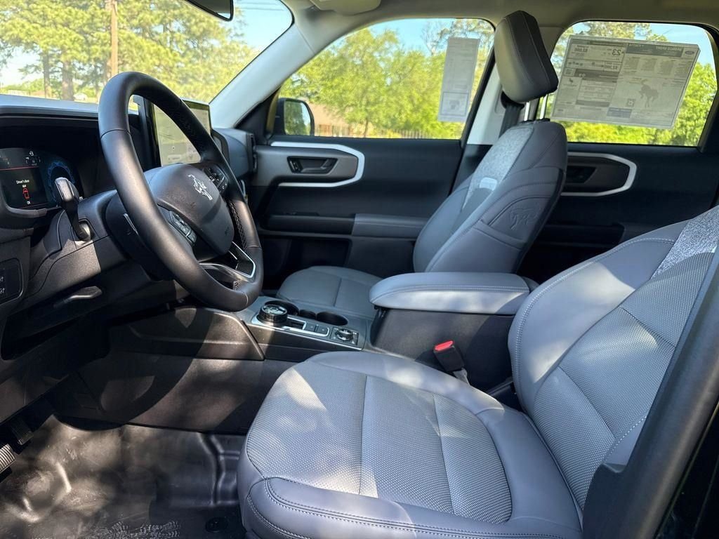 New 2025 Shadow Black Ford Badlands® image 13