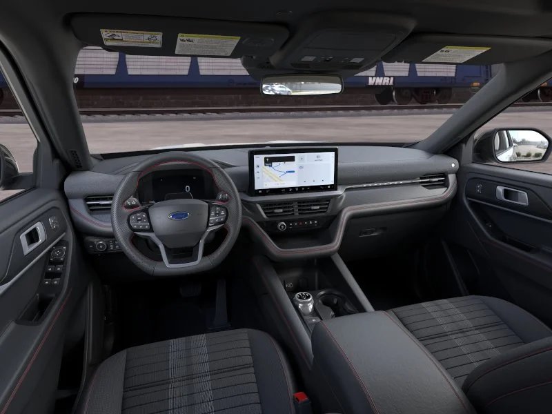 New 2026 Space White Metallic Ford ST-Line image 9