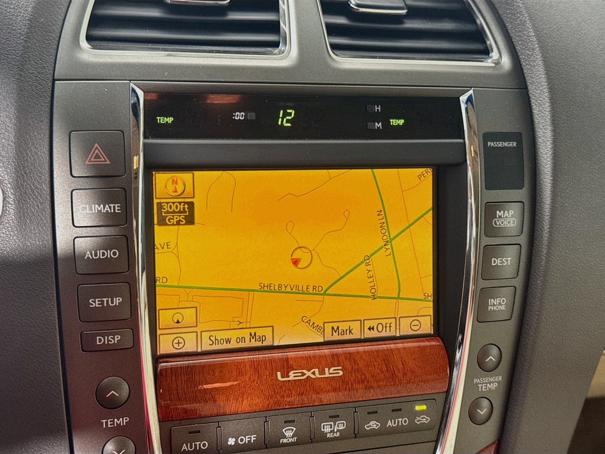 Used 2011 Satin Cashmere Metallic Lexus Base image 14