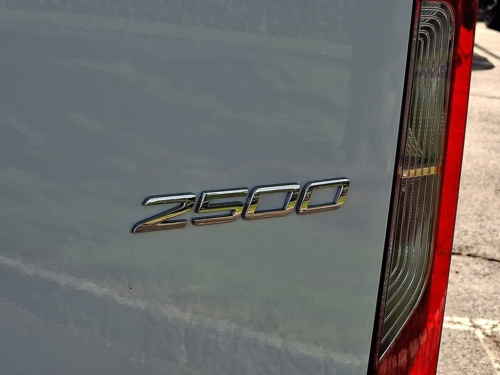 New 2026 Arctic White Mercedes-Benz Cargo 170 WB image 50