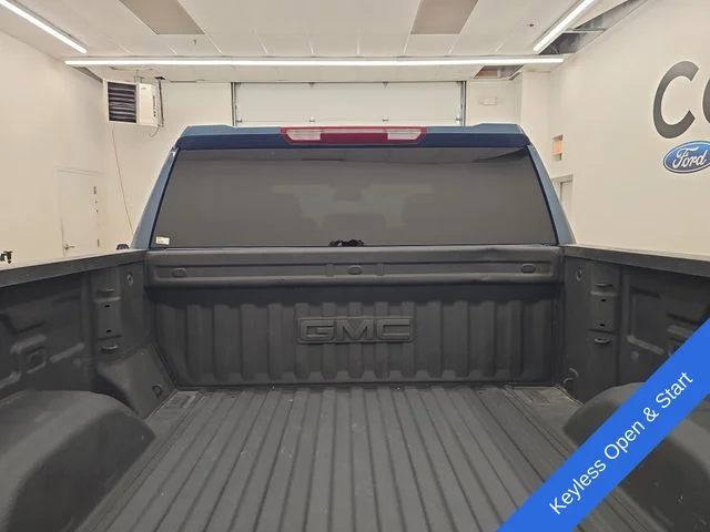 Used 2024 Metallic GMC SLE image 17