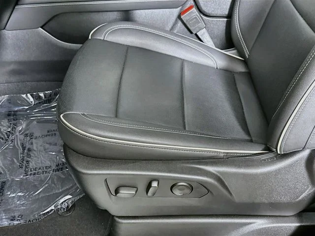 Used 2024 Gray Chevrolet Premier image 21