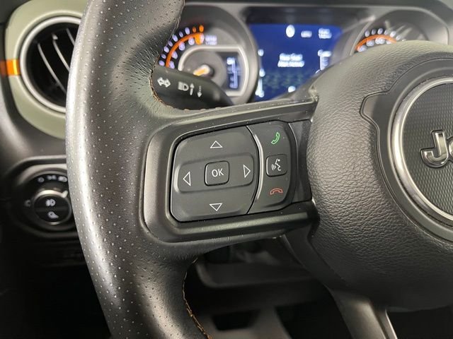 Used 2024 Black Jeep Mojave image 21
