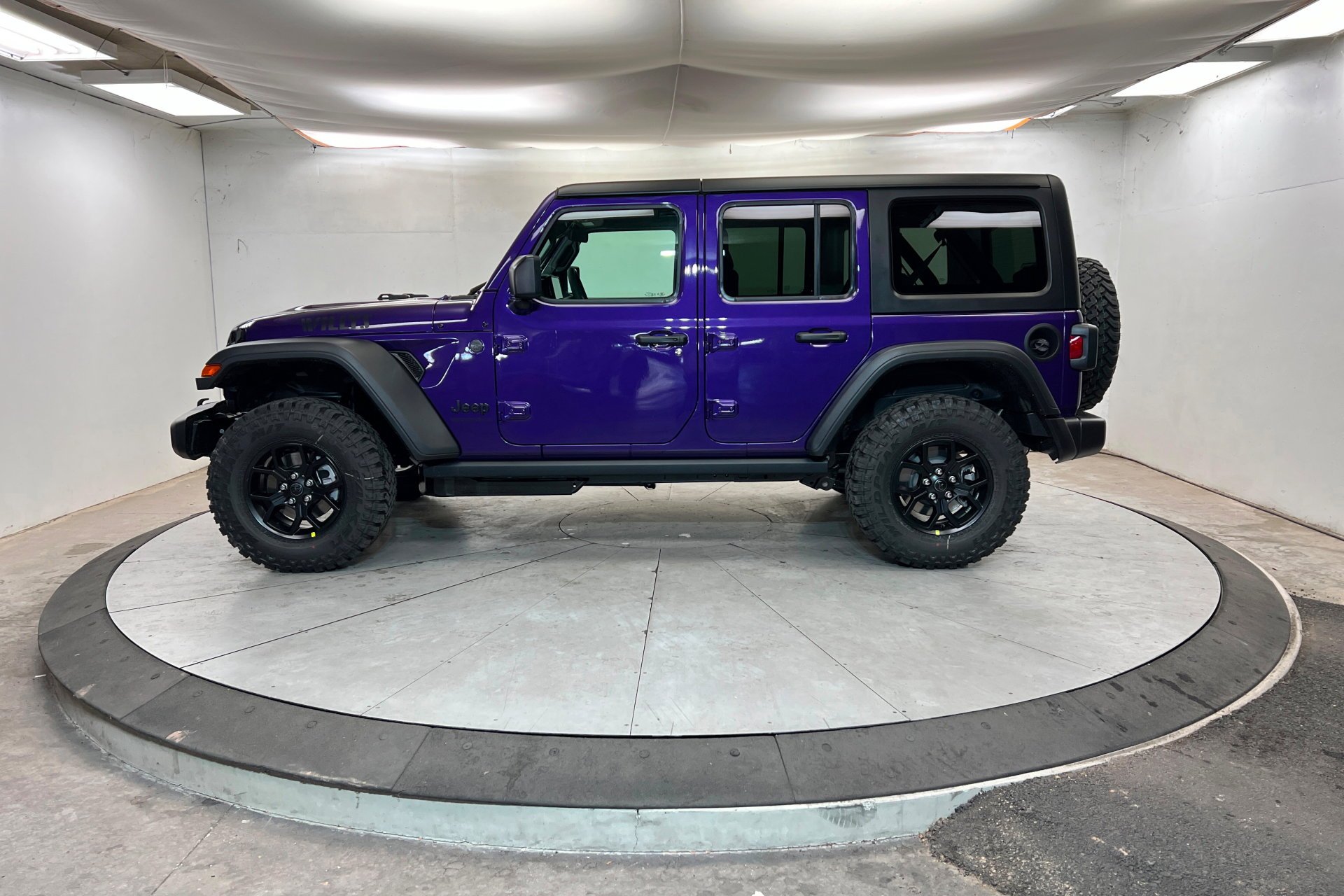 New 2026 Reign Exterior Paint Jeep Willys image 2