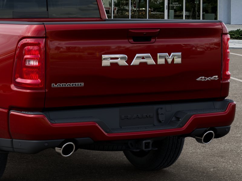 New 2026 Molten Red Pearl-Coat Exterior Paint RAM Laramie image 46