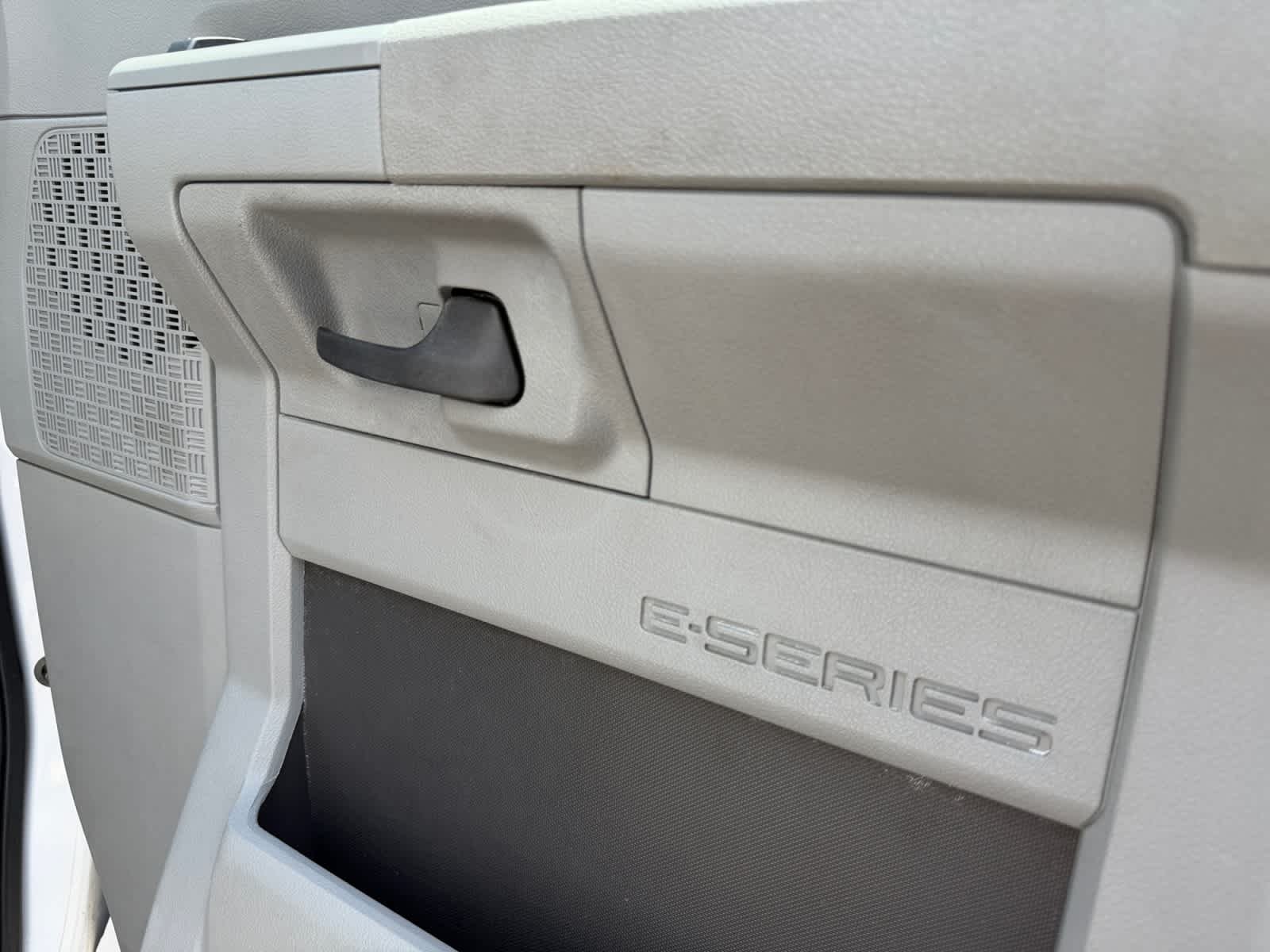 Used 2023 Oxford White Ford  image 23