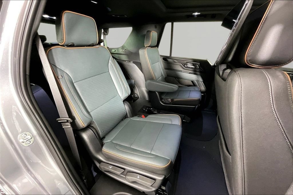 2026 GMC Yukon AT4 - Photo 11
