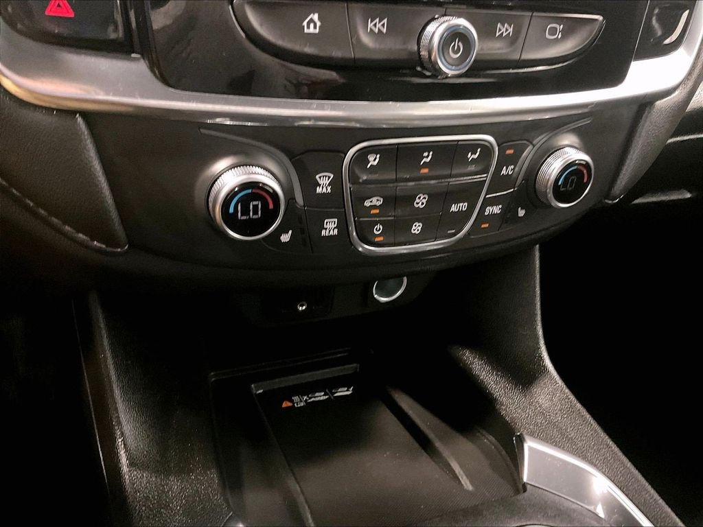 Used 2023 Gray Chevrolet LT image 26