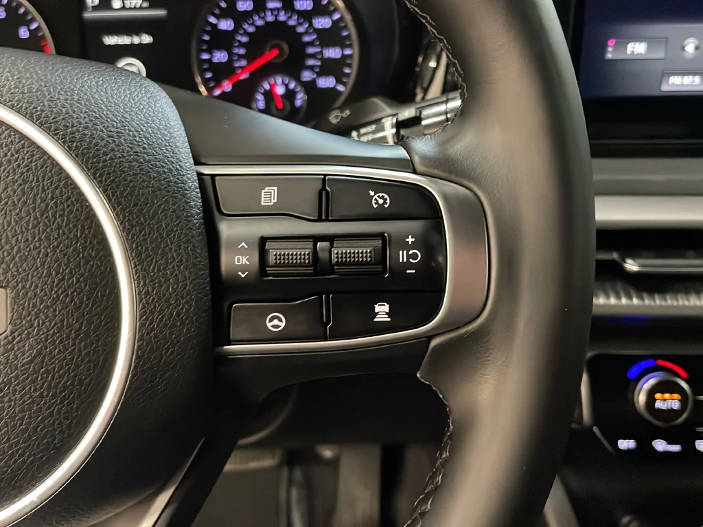 Used 2022 Black Kia GT-Line image 17