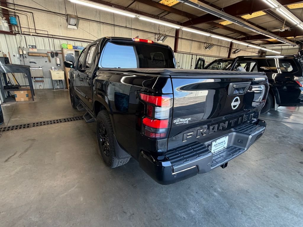 Used 2023 Black Nissan SV image 3