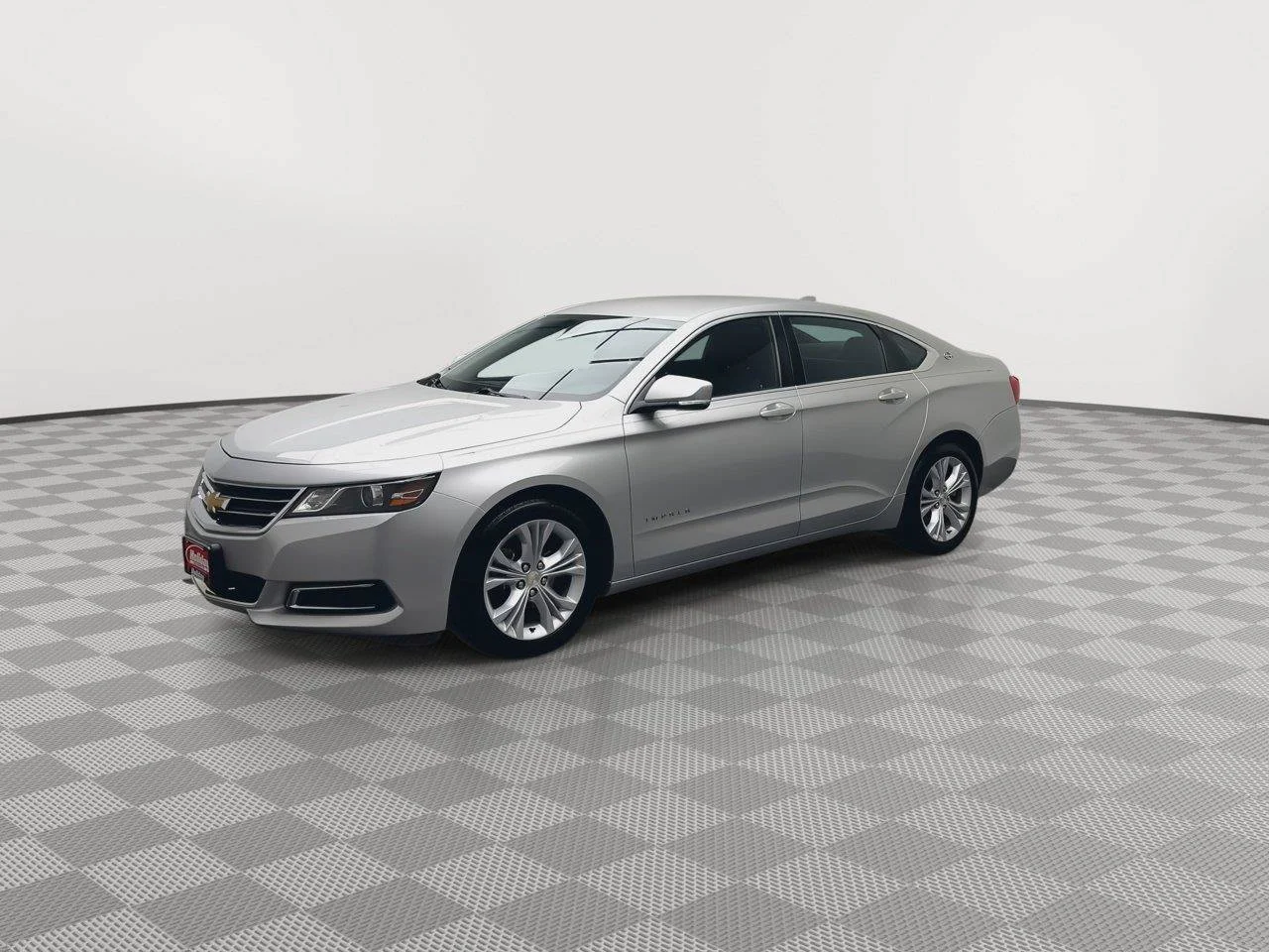 Used 2015 SILVER ICE METALLIC Chevrolet LT image 30