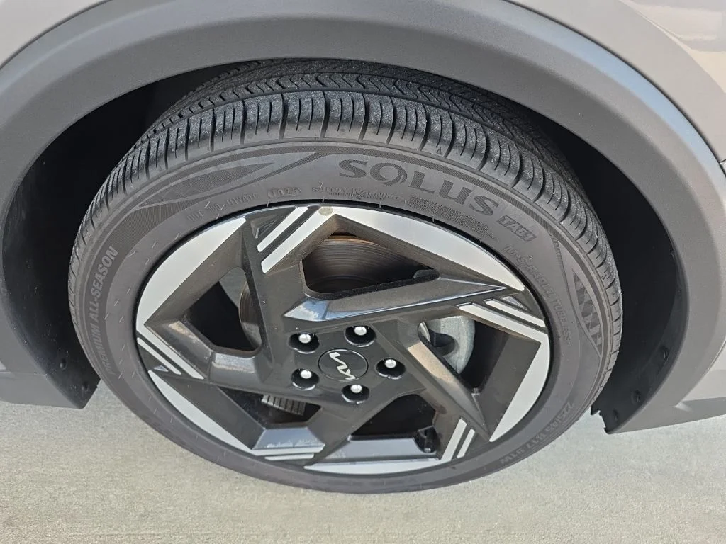 Used 2025 Gray Kia EX image 8