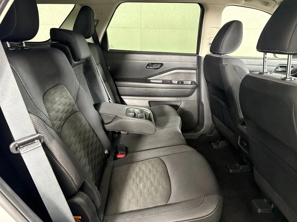 Used 2024 Silver Nissan SV image 17