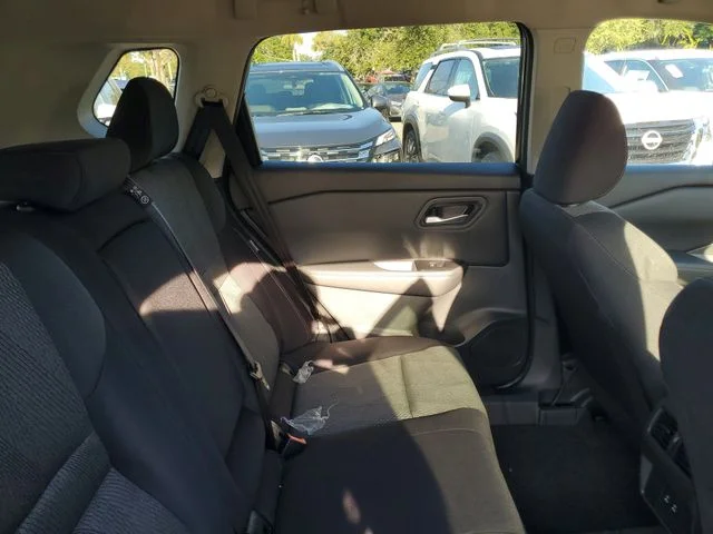 2026 Nissan Rogue SV - Photo 30