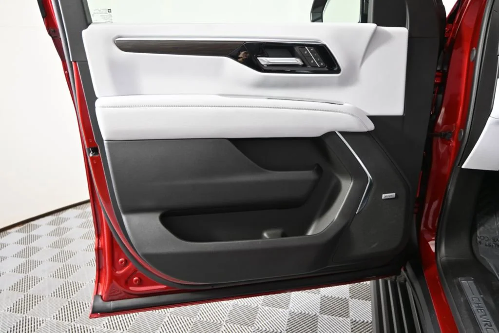 2026 Chevrolet Tahoe Premier - Photo 20