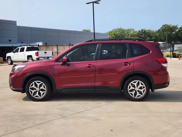 Used 2021 Red Subaru Premium image 4