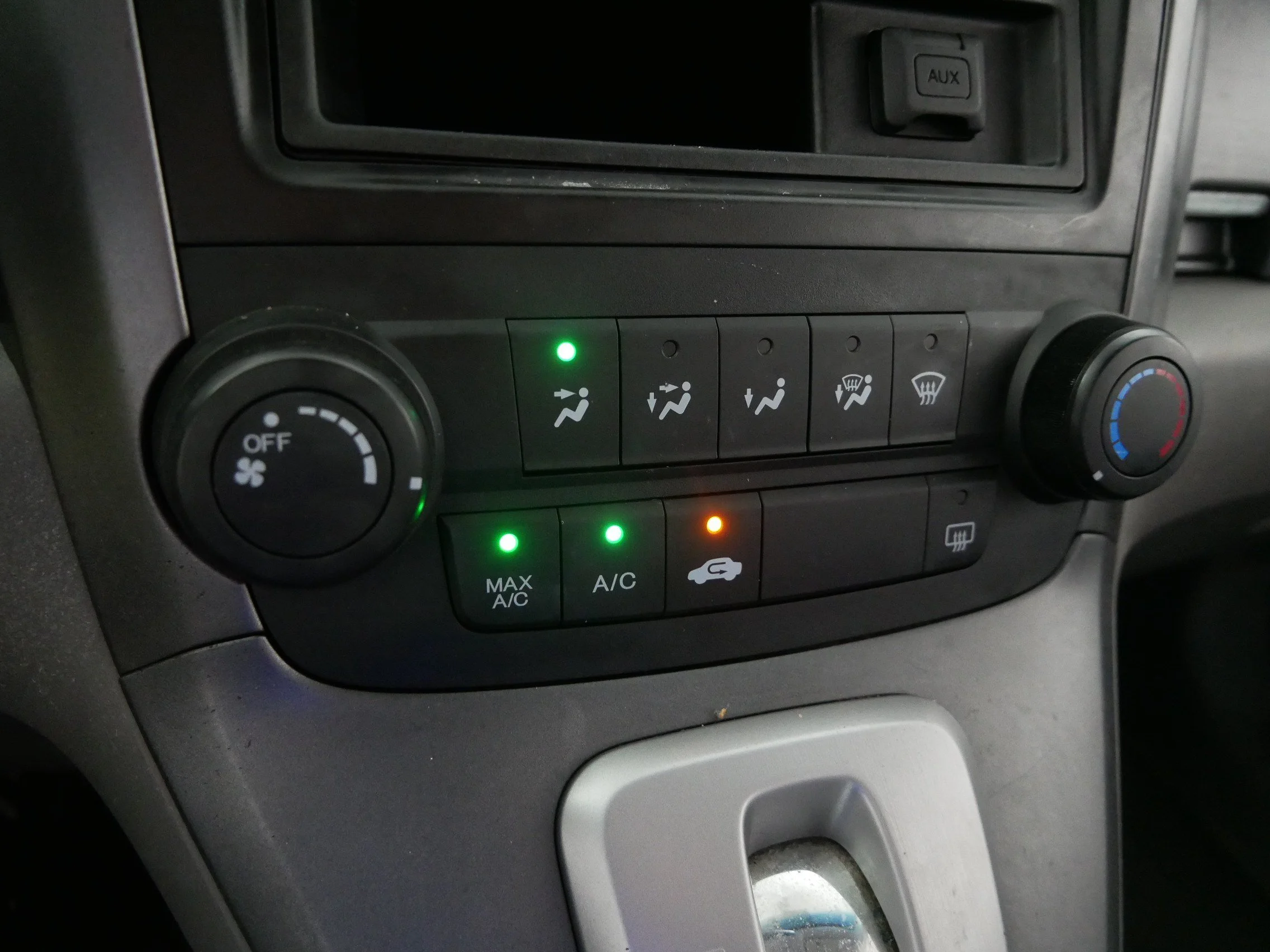 Used 2008 Royal Blue Pearl Honda LX image 23