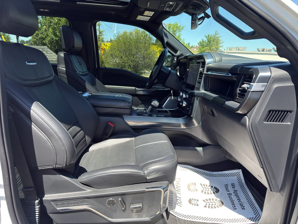 Used 2025 Star White Ford Platinum image 6